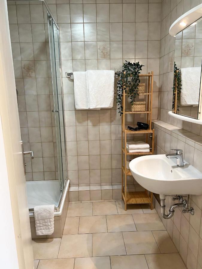 Nami - Robin - Helle Apartments Mitten In Der Stadt Memmingen Zewnętrze zdjęcie